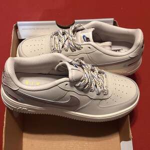 Nike Air Force 1 Low '07 LX Light Orewood Brown